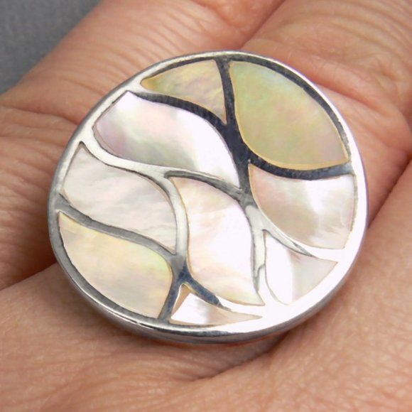 NEW Sterling SILVER Mother of Pearl inlay Ring 5.5 - Picture 5 of 7